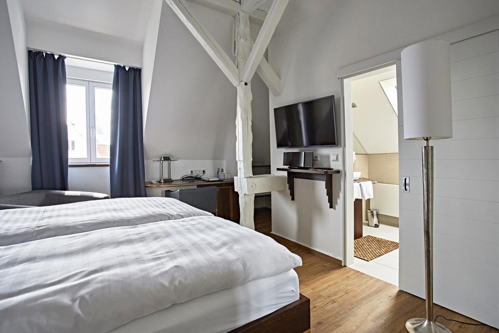 Hotel Zur Wartburg Реда-Віденбрюк Екстер'єр фото