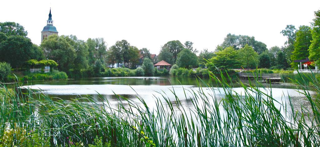 Hotel Zur Wartburg Реда-Віденбрюк Екстер'єр фото